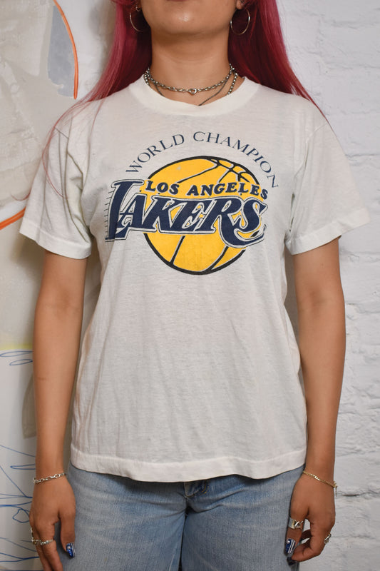 Vintage 1980s "Lakers World Champion" T-shirt