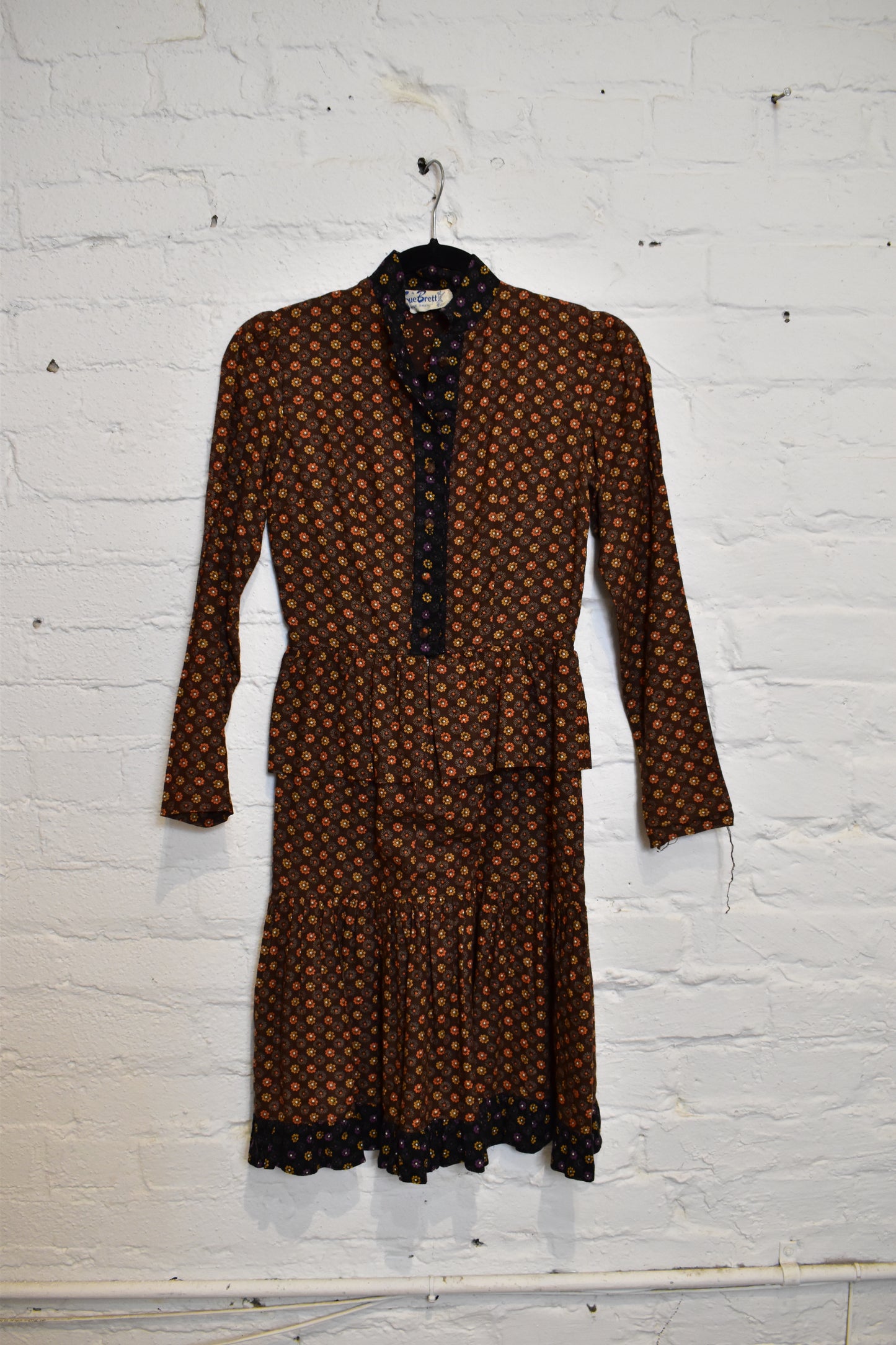 Vintage 1960s "Sue Brett Juniors" Prairie Dress