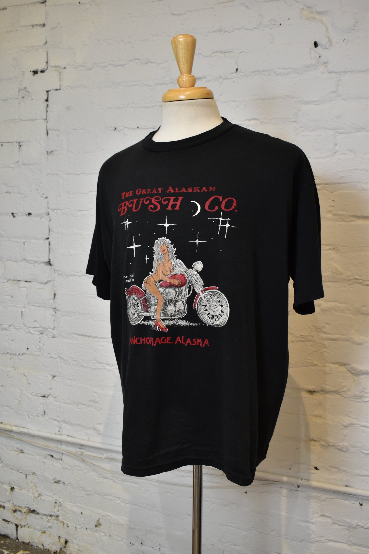 Vintage 90s The Great Alaskan Bush Co Biker Babe T-Shirt