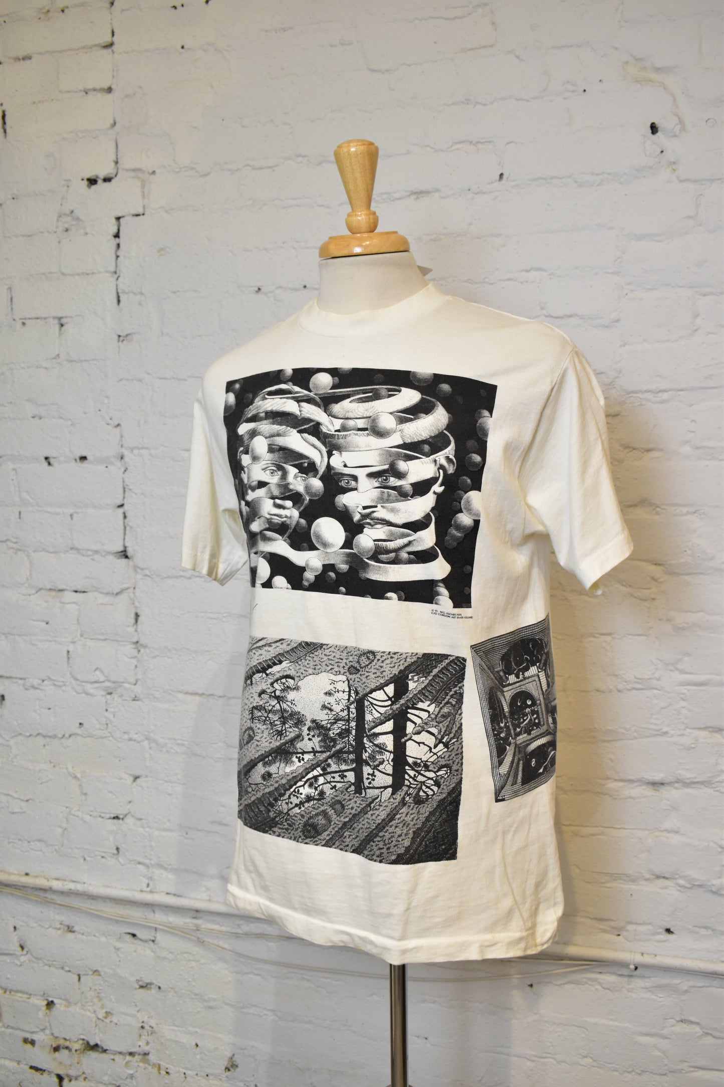 Vintage 1990s MC ESCHER All Over Print T-shirt.