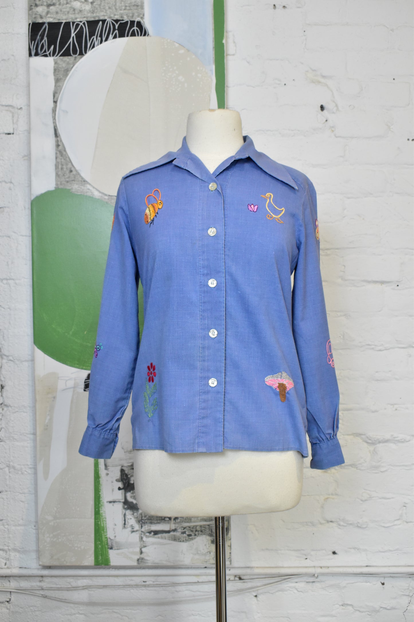 Vintage 1970s Womens Embroidered Chambray Blouse