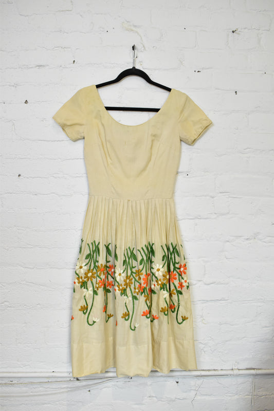 Vintage 1960s Paganini Floral Embroidered Day Dress