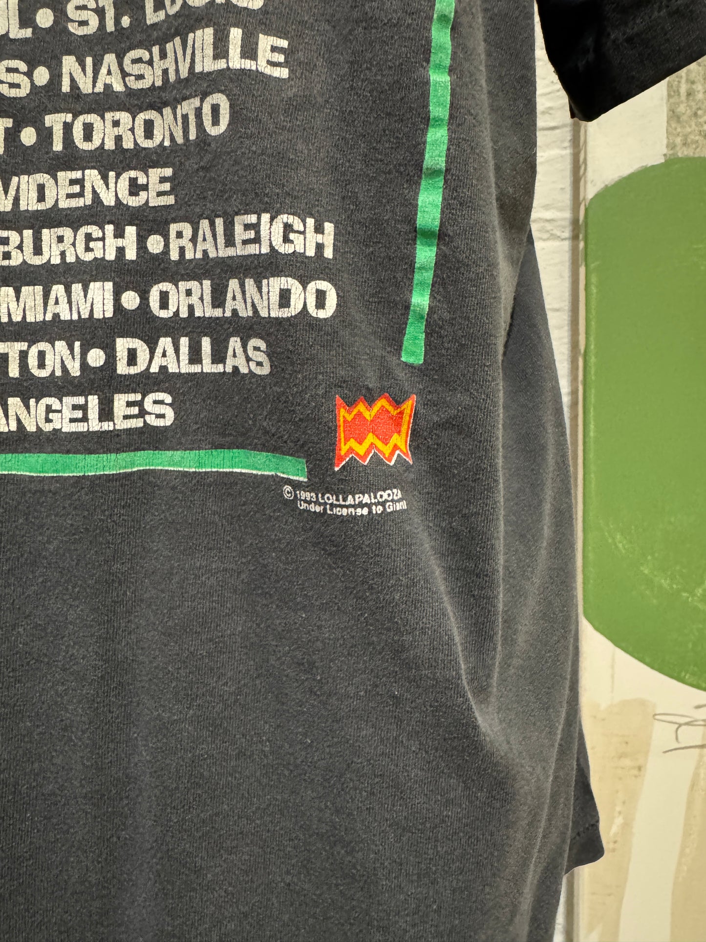 Vintage 1993 Lollapalooza Festival T-Shirt