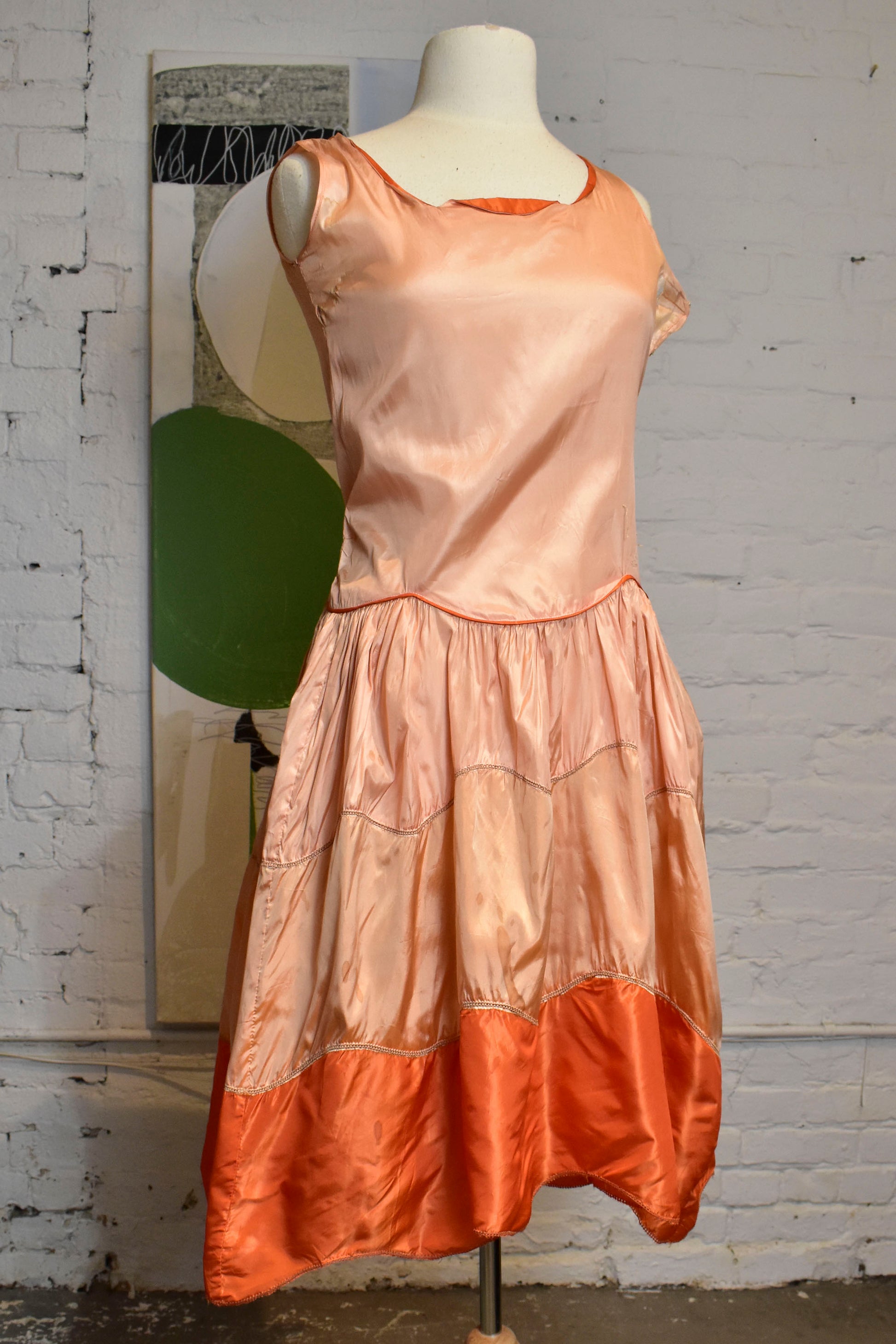 Vintage 1920s Drop Waist Peach and Orange Party Dress The Only Vintage Vintage 1920s Drop Waist Peach and Orange Party Dress The Only Vintage