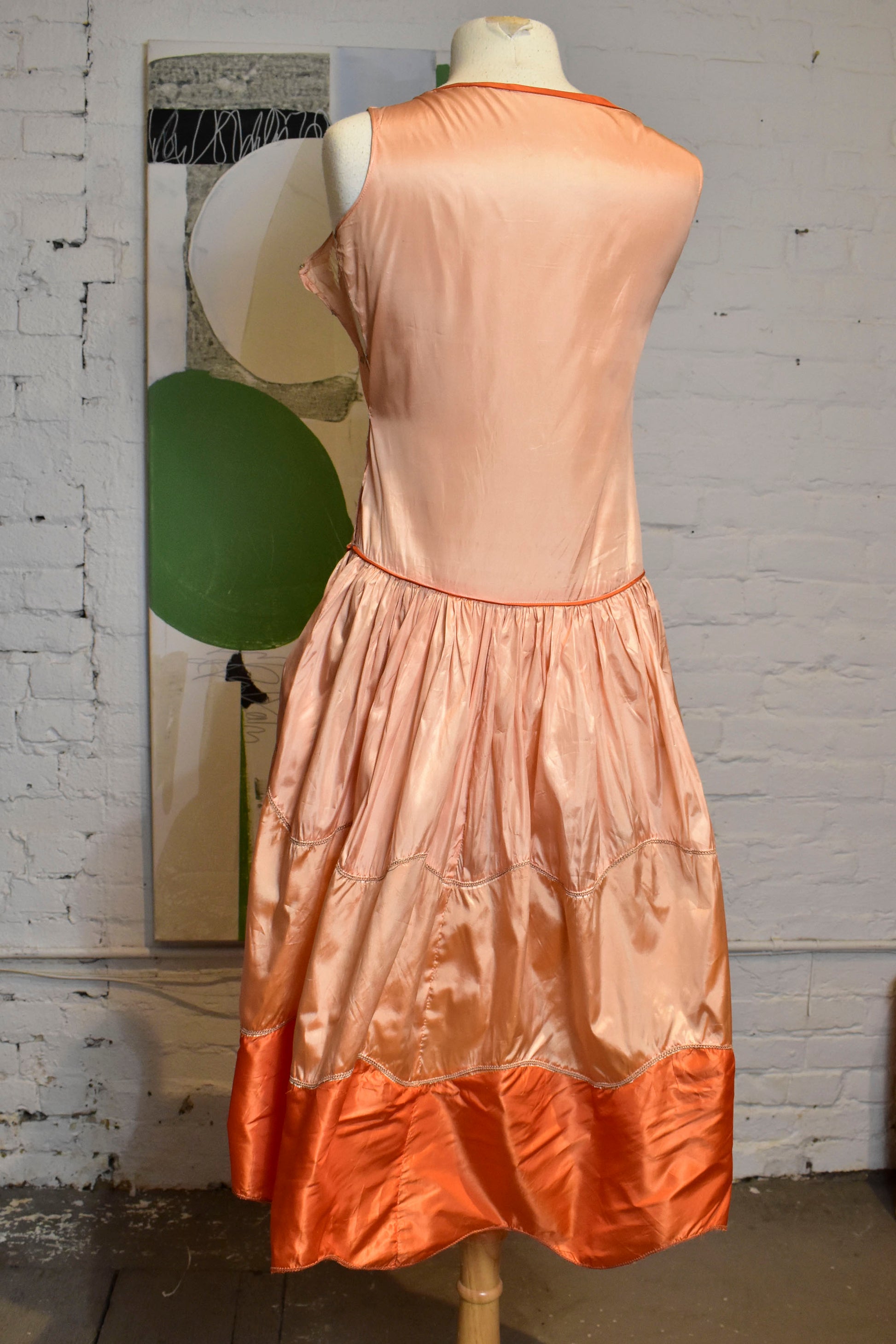 Vintage 1920s Drop Waist Peach and Orange Party Dress The Only Vintage Vintage 1920s Drop Waist Peach and Orange Party Dress The Only Vintage
