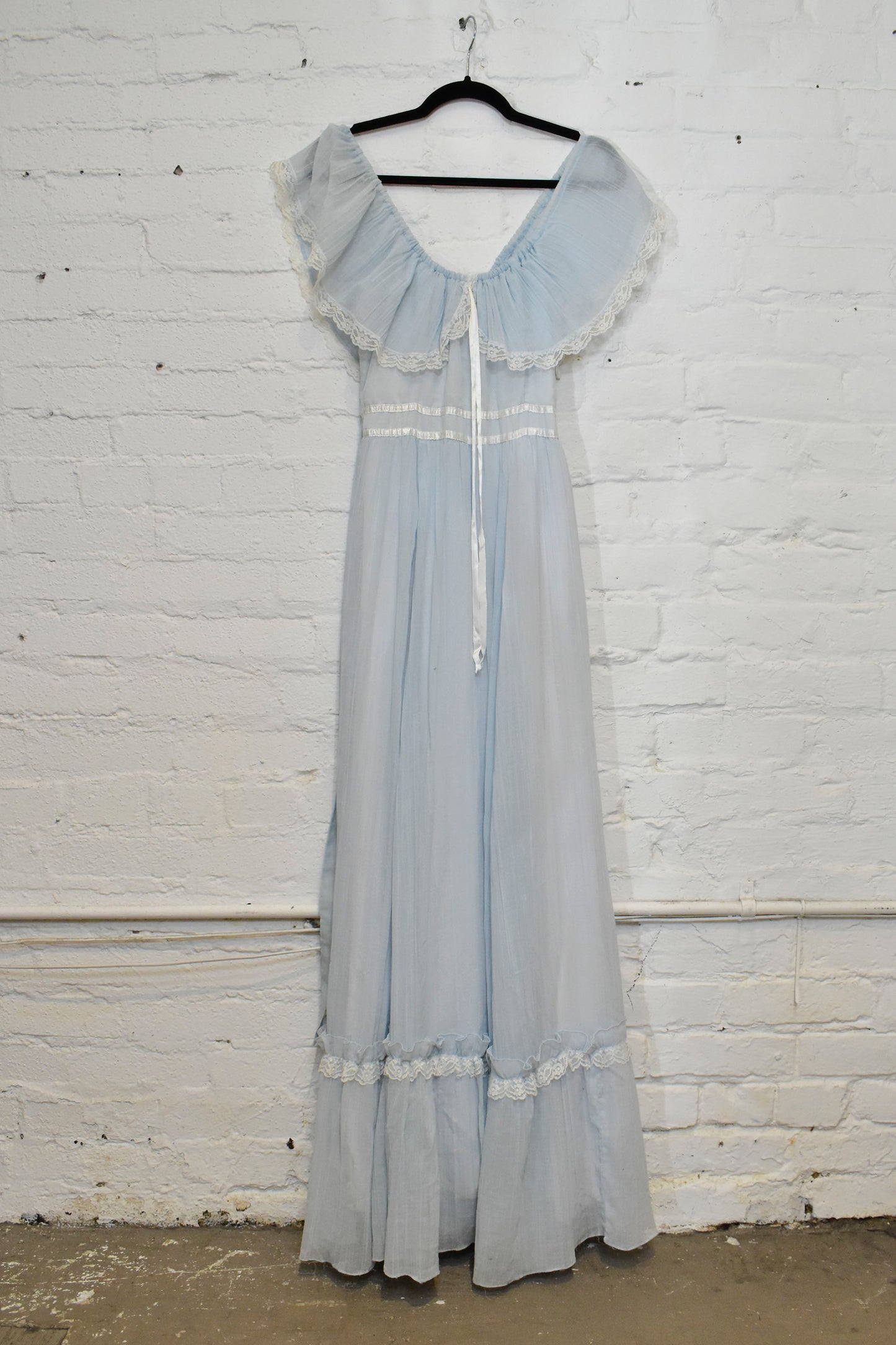 Vintage 1970s "Gunne Sax" Baby Blue Off The Shoulder Dress