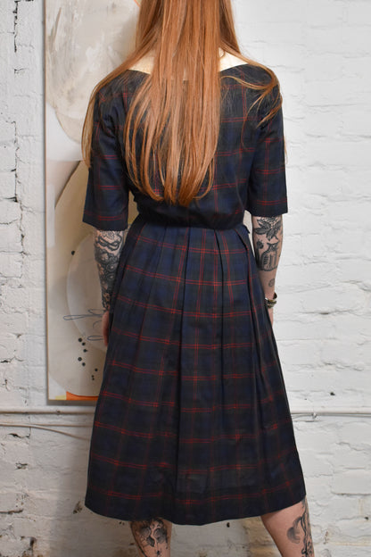 Vintage 1950s "Nelly Don" Plaid Dress