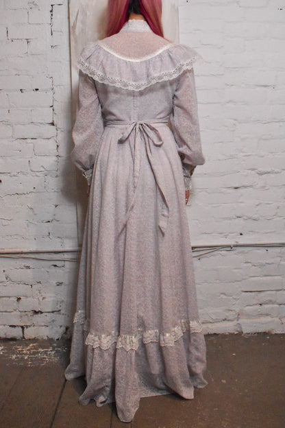 Vintage 1970s "Gunne Sax" Floral Lavender Prairie Dress