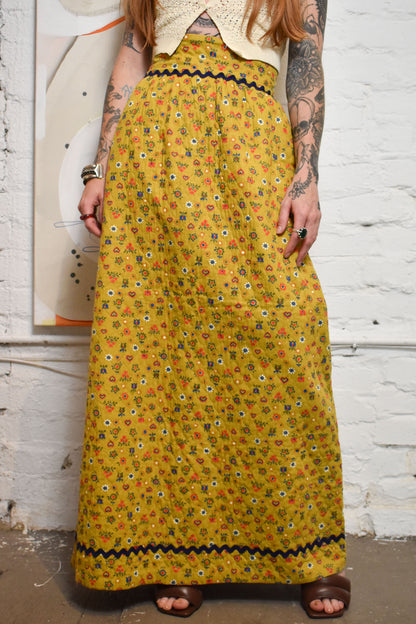 Vintage Quilted Floral Long Skirt with Trim