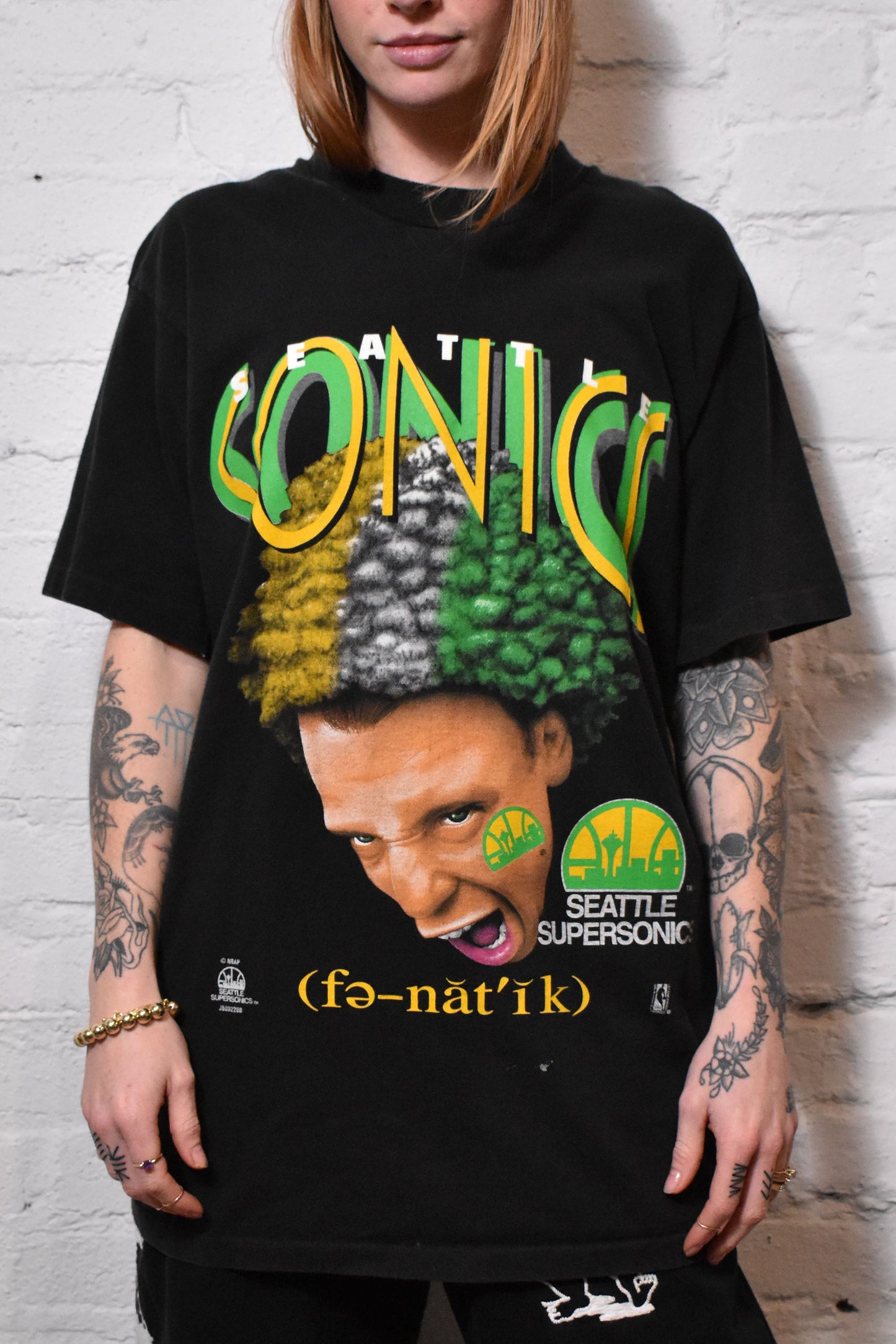 Vintage 1990s "Seattle Sonics" Super Fan T-shirt