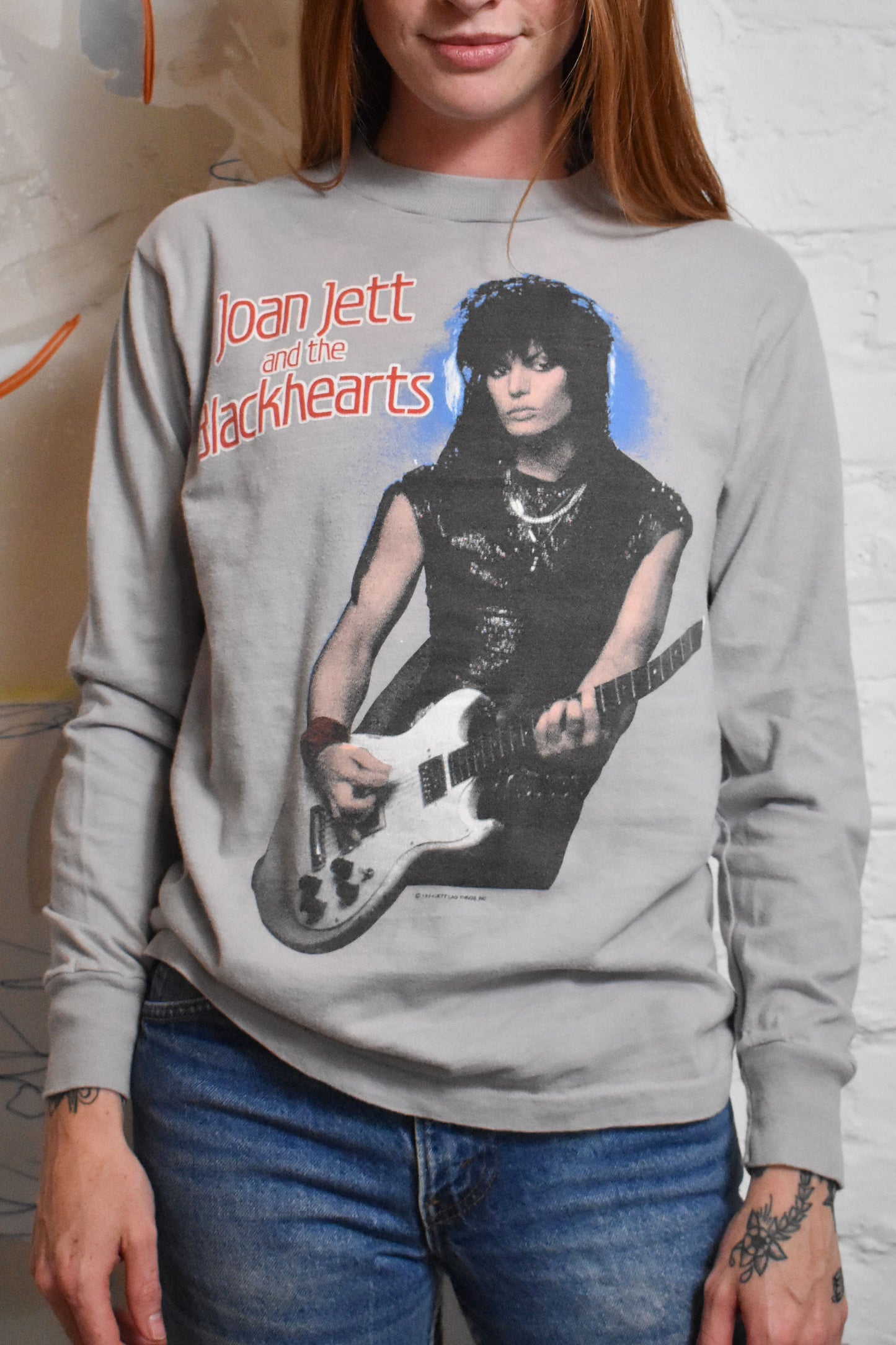 Vintage 1980's "Joan Jett And The Blackhearts" Grey Long Sleeve T-shirt
