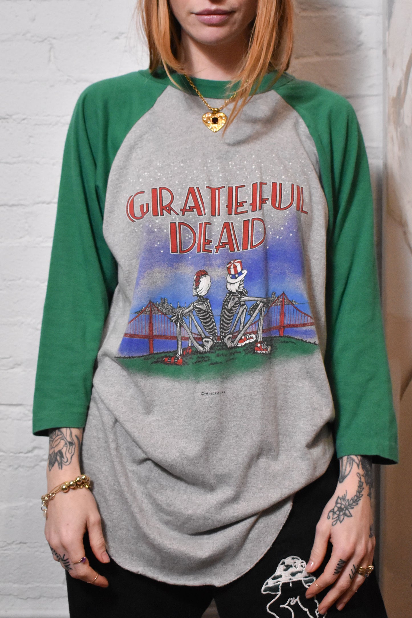 Vintage 1982 "Grateful Dead" Tour T-shirt