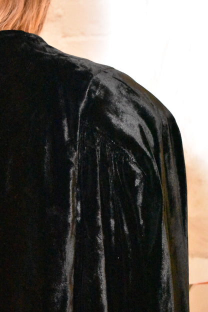 Vintage 1930s Black Silk Velvet Cape