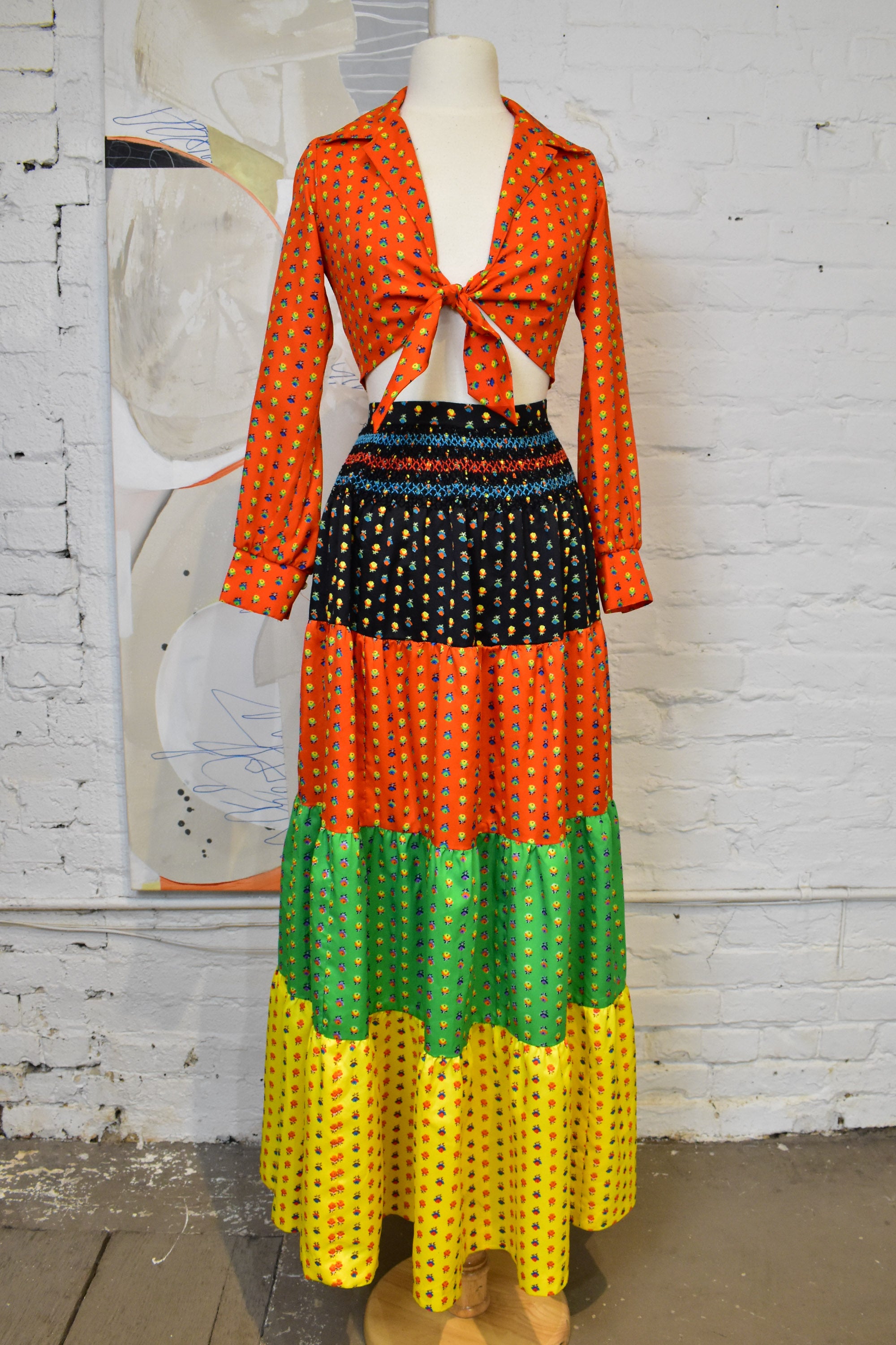 SUITS/SETS – The Only Vintage