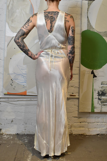 Vintage 1930s "Gilbreath" Pearl Silk Bias Cut Nightgown