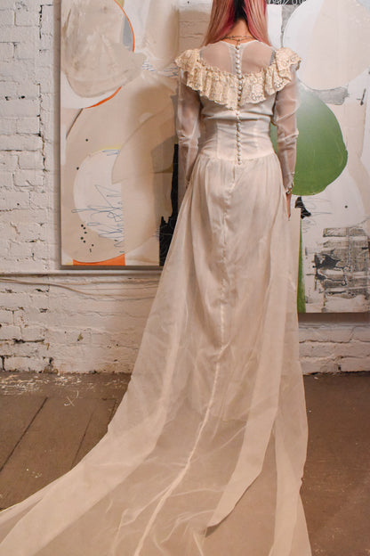 Vintage 1930s Ivory Wedding Dress