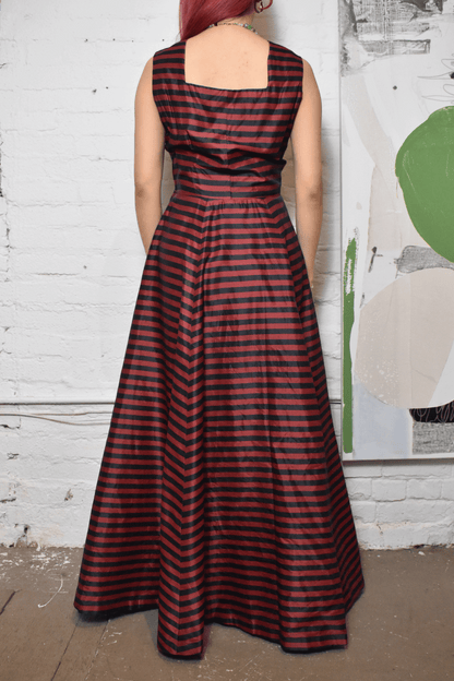 Vintage 1950s Stripped Wine and Navy Dress