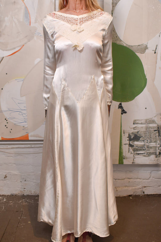 Vintage 1930s Pearl Satin Gown Lace Detailing