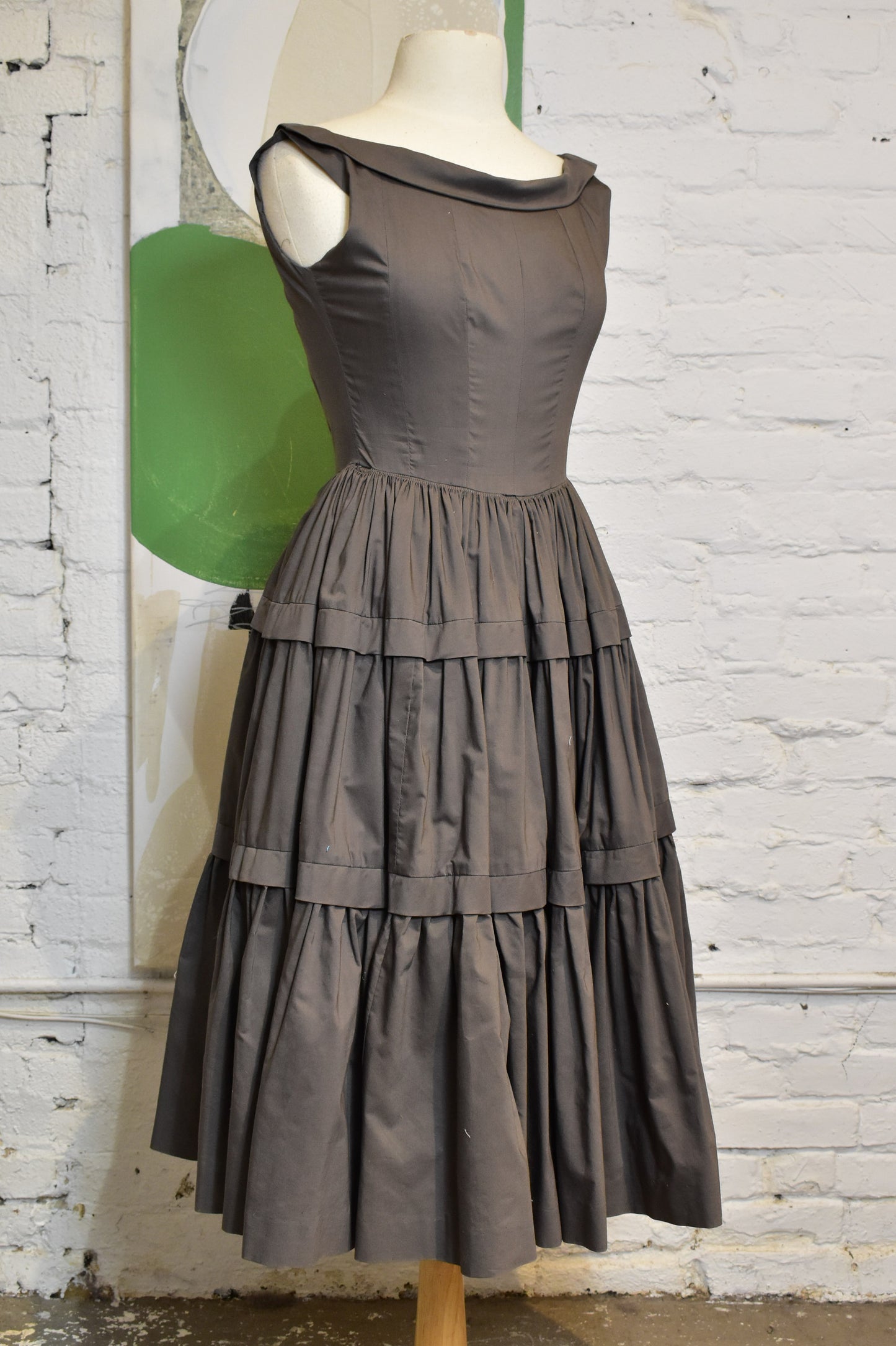 Vintage 1950s "Suzy Perette" Grey Dress