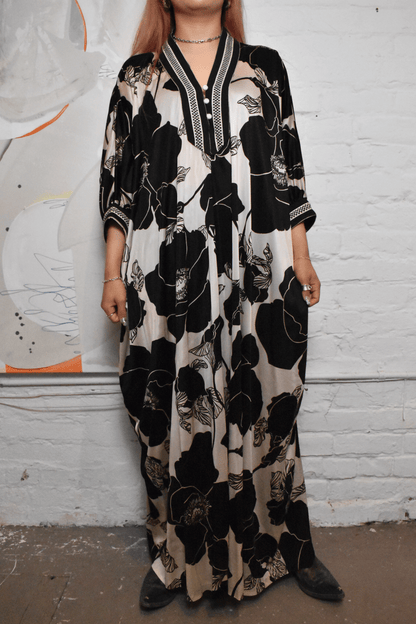 Vintage 1970s Black & White Caftan Mumu Floral Printed Maxi Dress