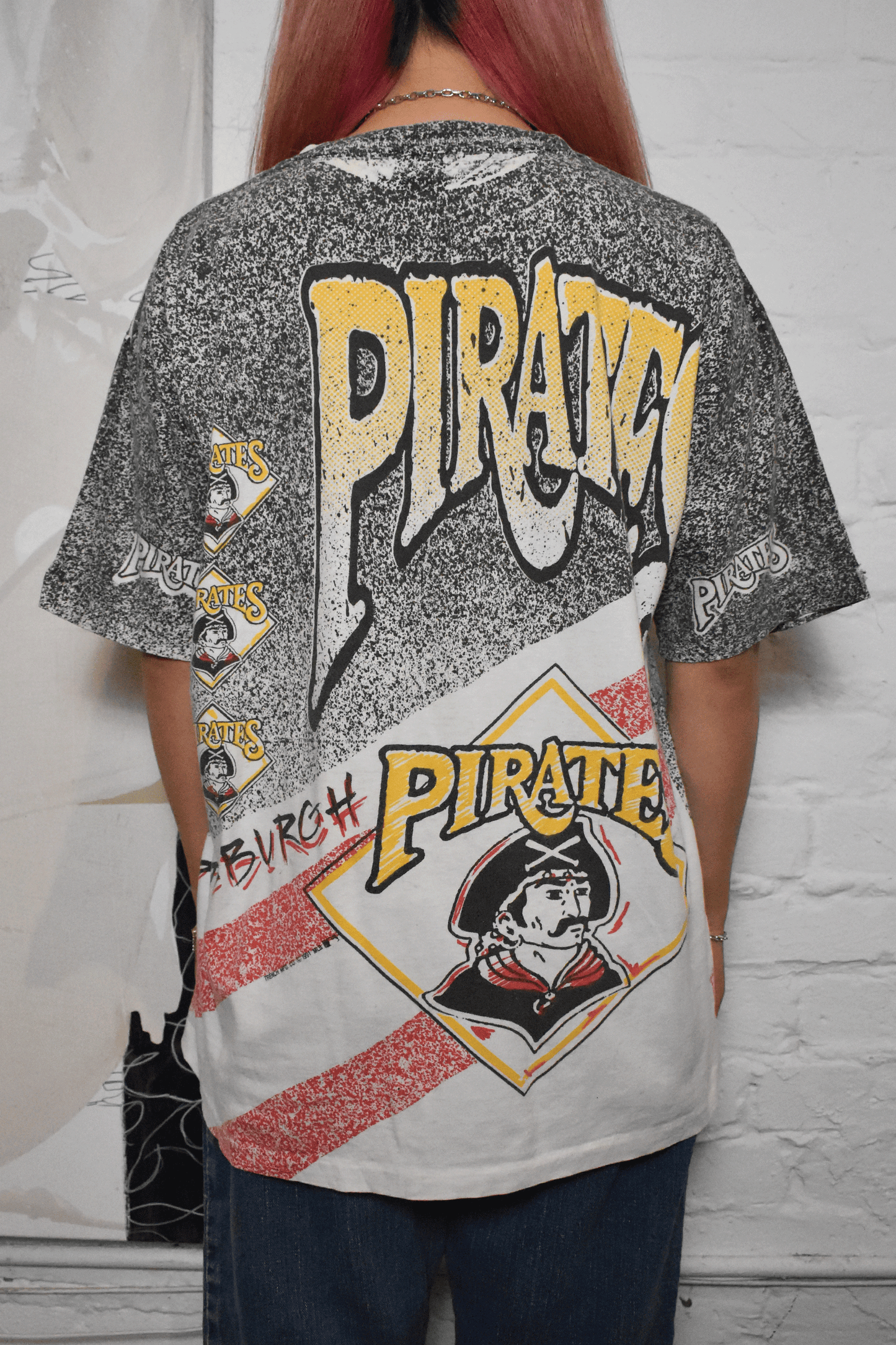 Vintage 1991 "Pirates" Pittsburgh MLB All Over Print T-shirt