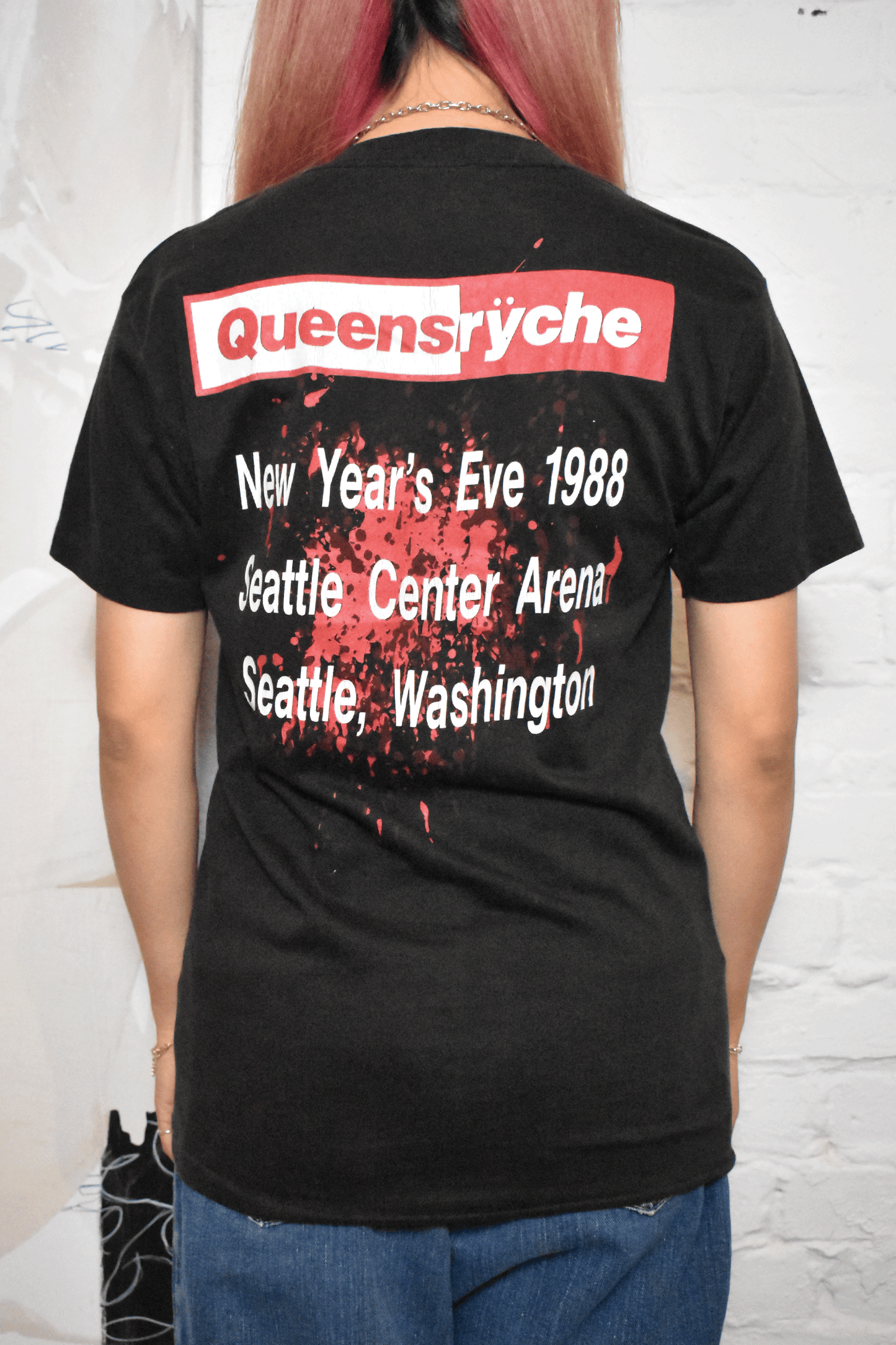 Vintage 1988 "Queensryche Revolution Calling" Concert T-shirt