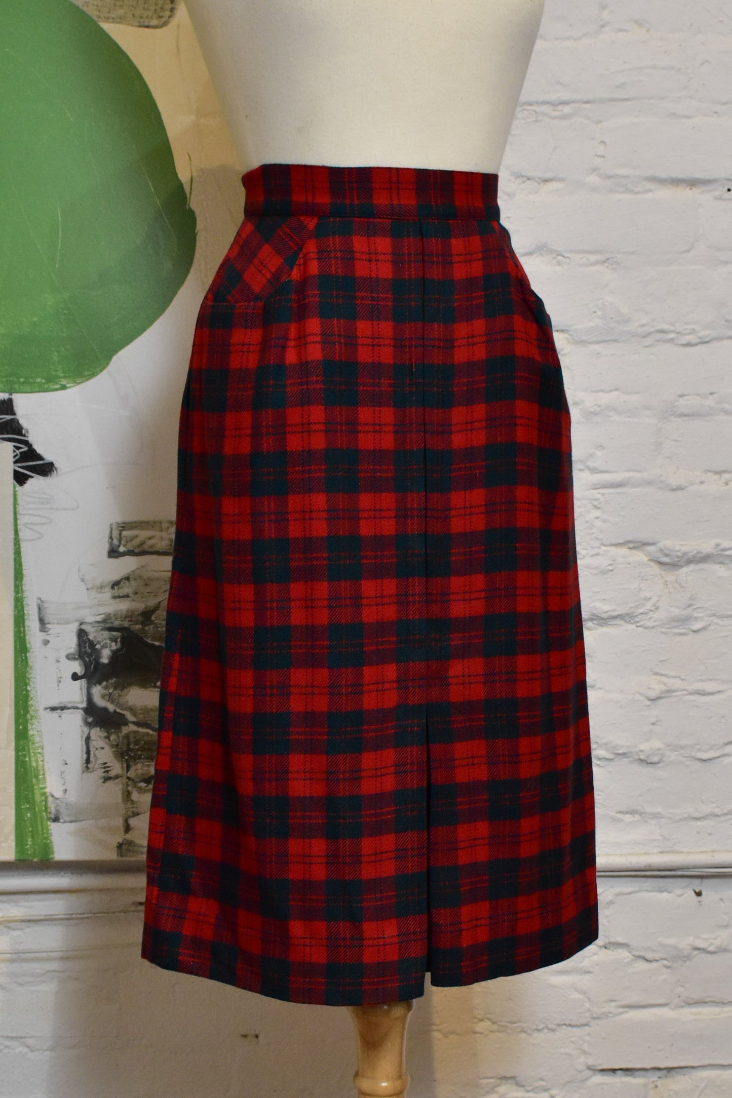 Vintage 1950s Red Plaid Wool Mid Skirt