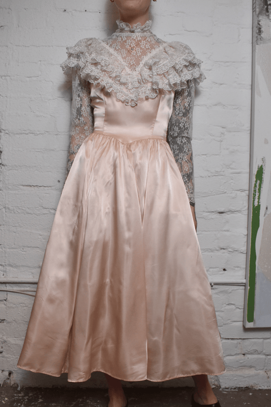 Vintage 1970s/80s "Gunne Sax" Salmon Pink Satin Crinoline Dress