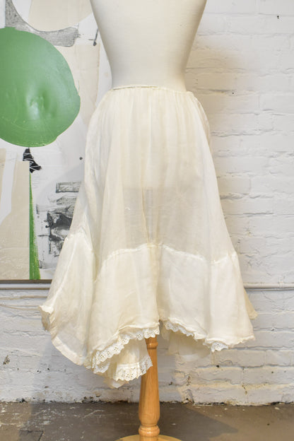 Vintage 1940s Gauzy Eyelet Lace Petticoat Slip Skirt