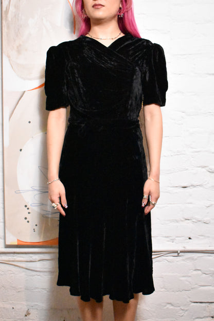 Vintage 1930s/40s Black Silk Rayon Velvet Dress