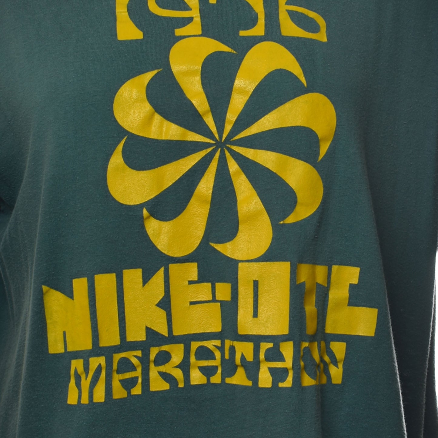 Vintage Rare 1976 Nike OTL Marathon Pinwheel Single Stitch T-shirt