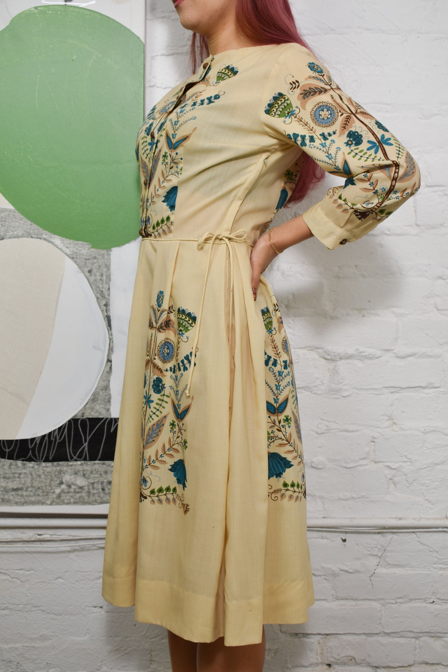 Vintage 60's Beige Floral Print Pleated Dress