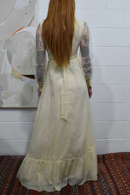 Vintage 1970's Ivory Gunne Sax Style Maxi Dress