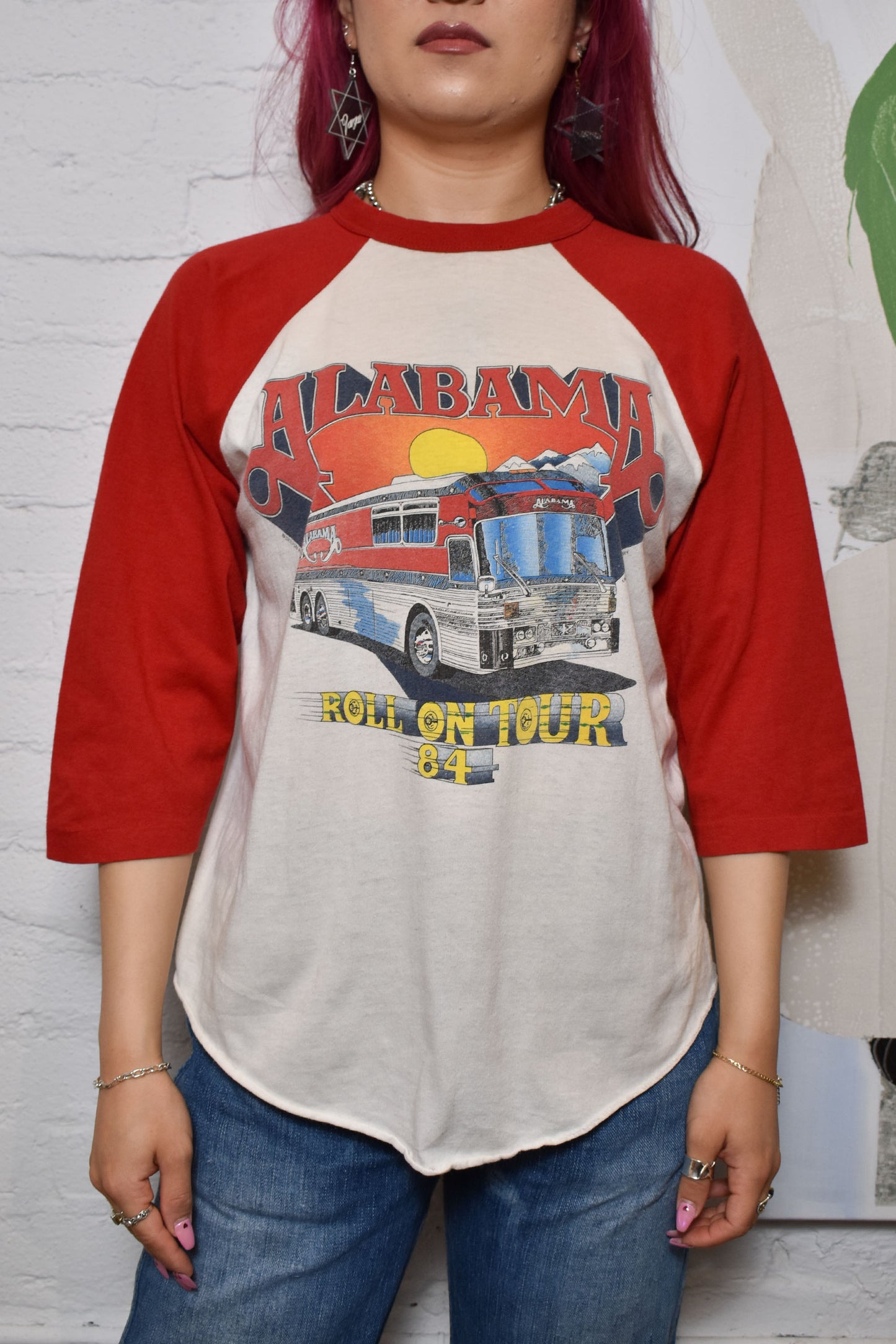 Vintage 1984 Alabama Roll On Tour T-shirt. 3/4 Red Sleeve