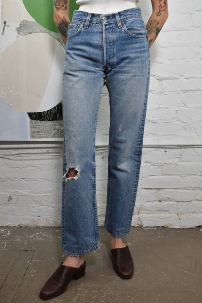 Vintage 1980s "Levis" 501 Light Wash Jeans