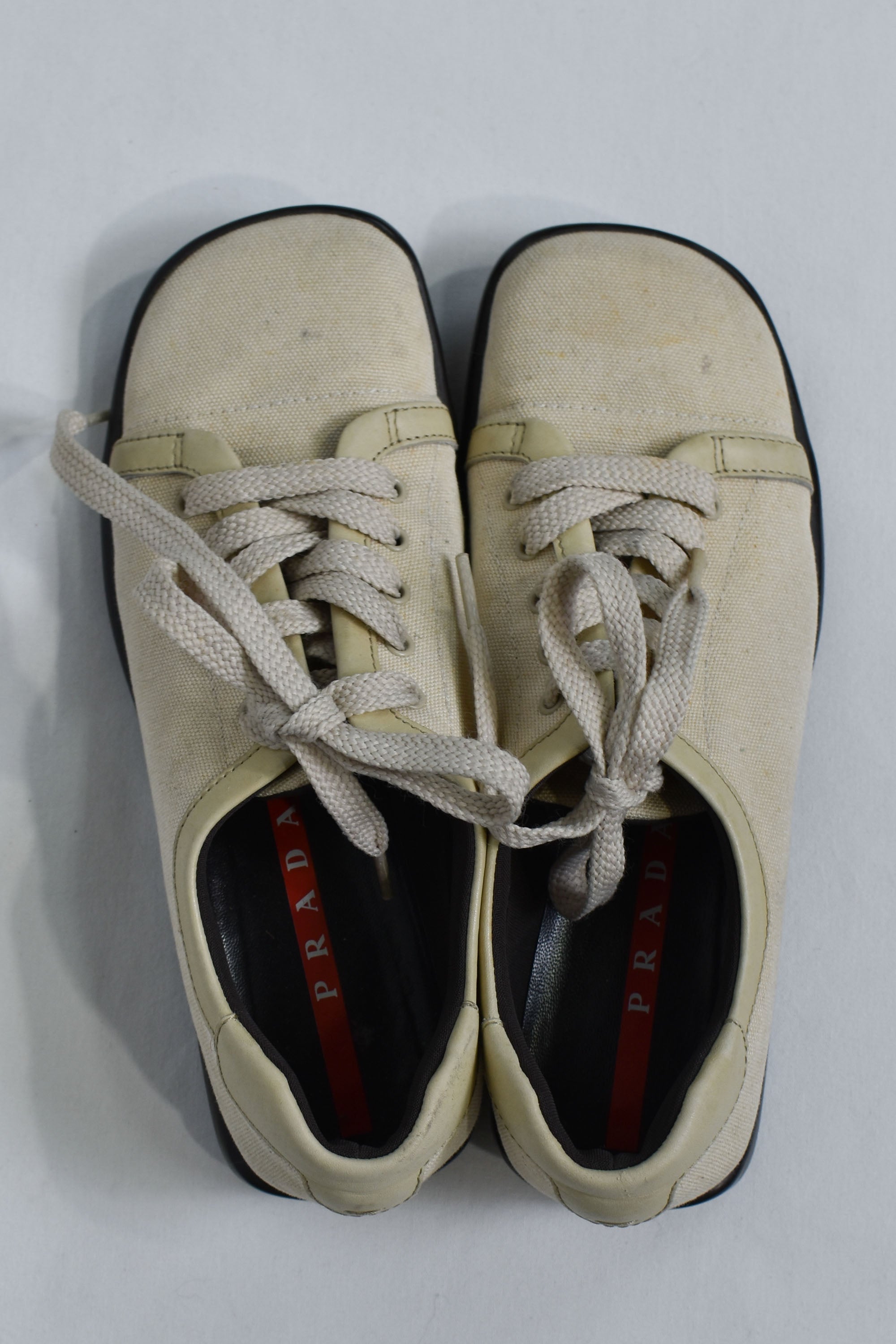 Vintage store prada sneakers