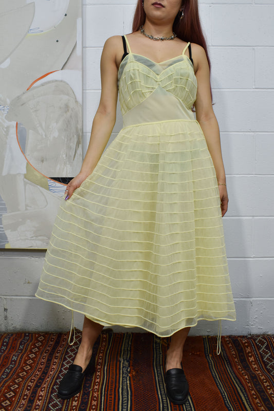 Vintage 50's/60's Light Yellow Night Gown Dress