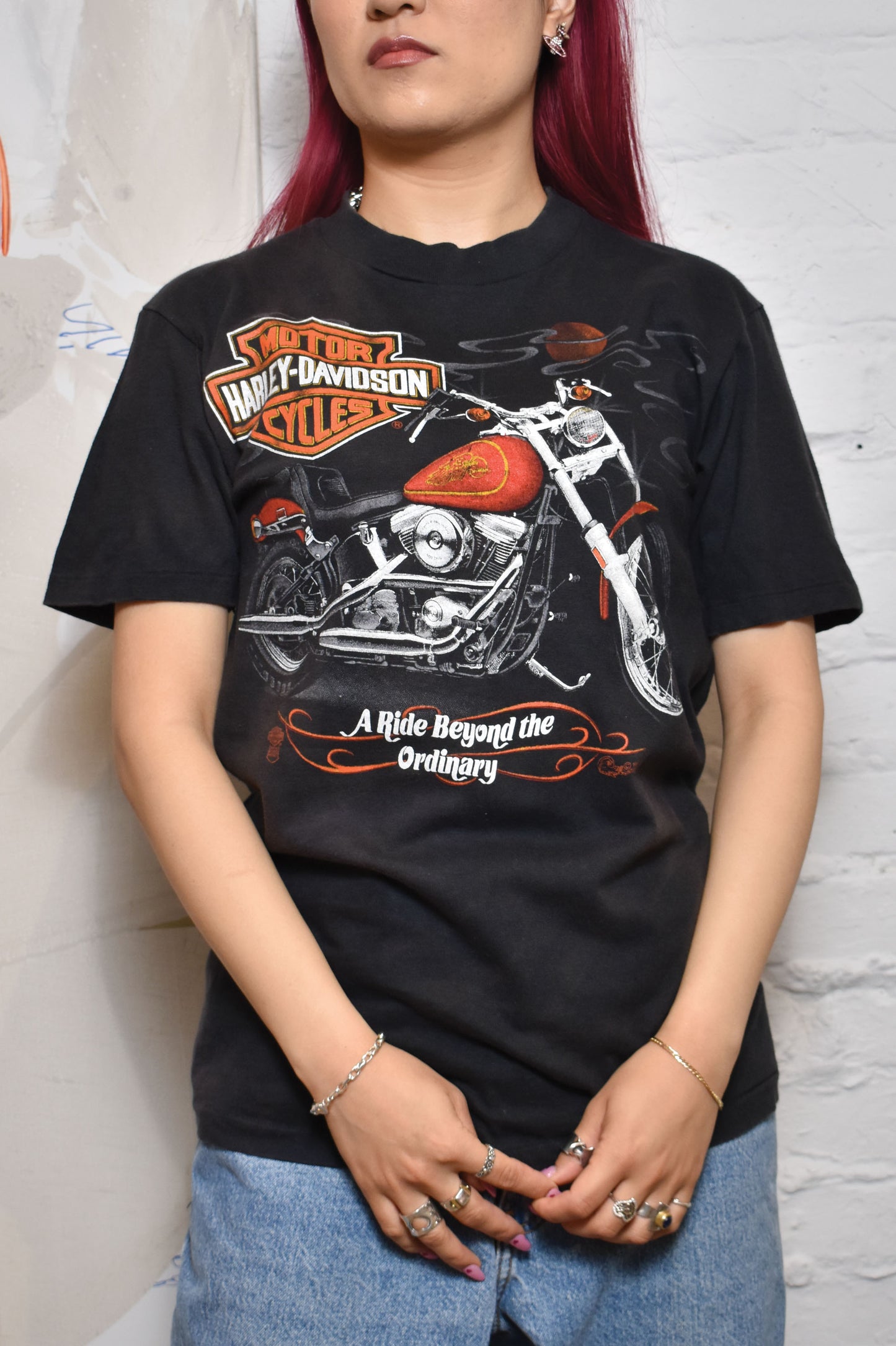 Vintage 1986 "Harley Davidson" A Ride Beyond The Ordinary T-Shirt