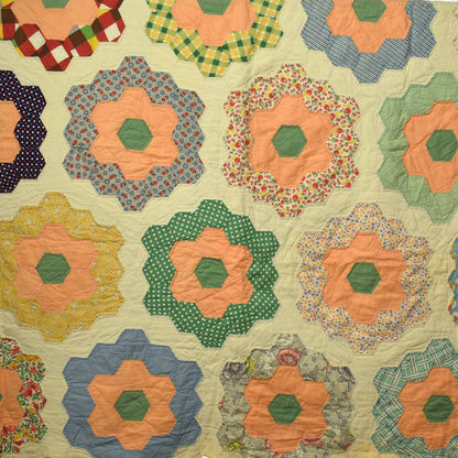 Vintage Hexagon Patterned Quilt