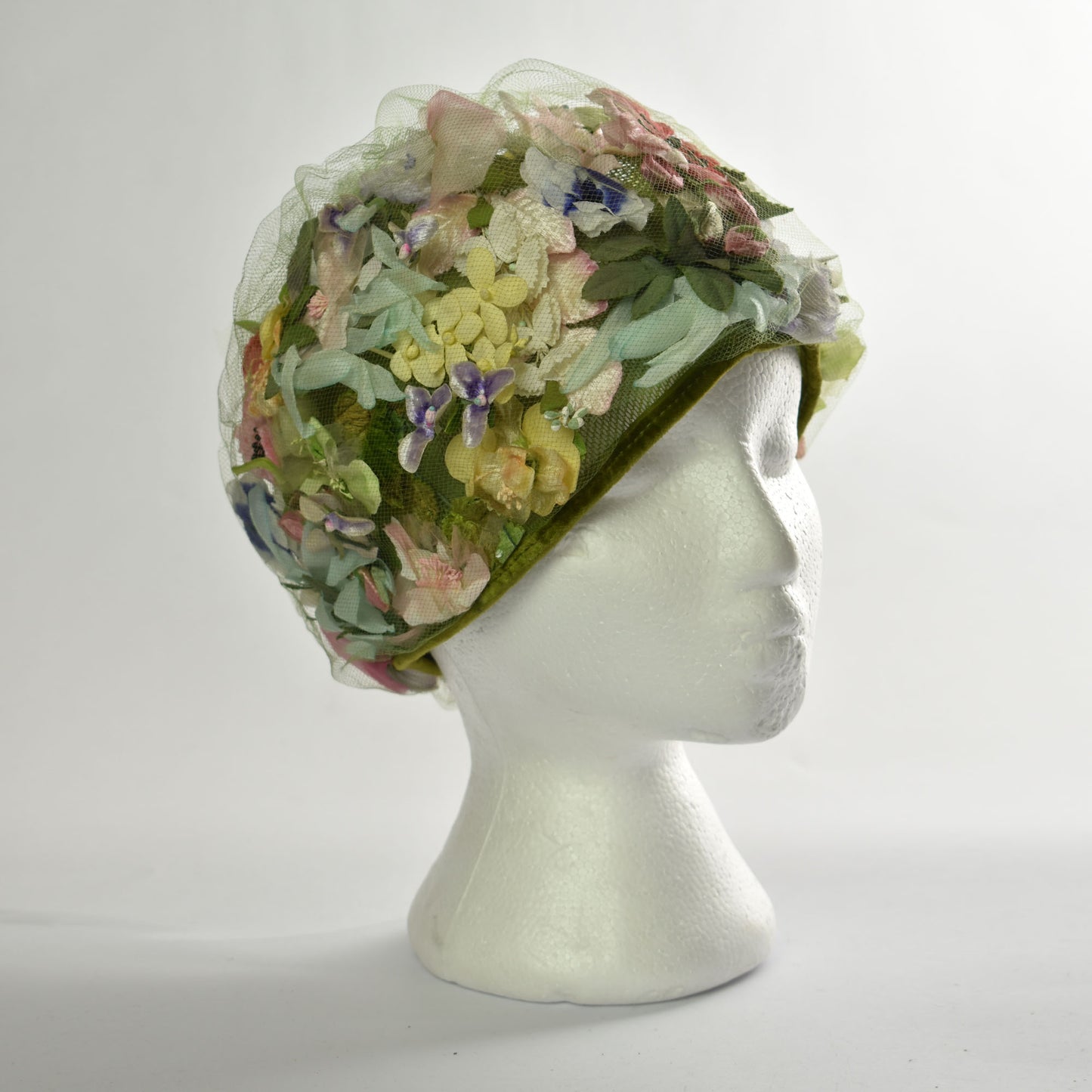 Vintage 50s Ungar Mauve 3D Flower Hat