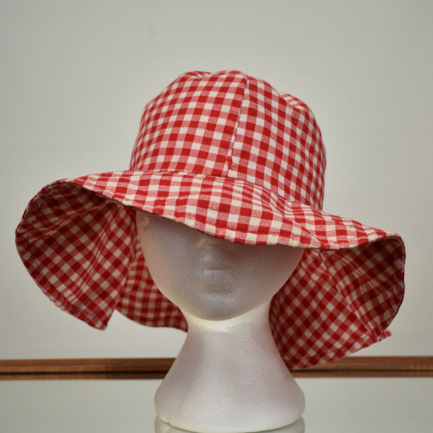 Vintage 70s Floppy Cotton Sun Hat Paul B. Stone - Gingham Pattern - California Country Girl Style Womens - Small/Medium
