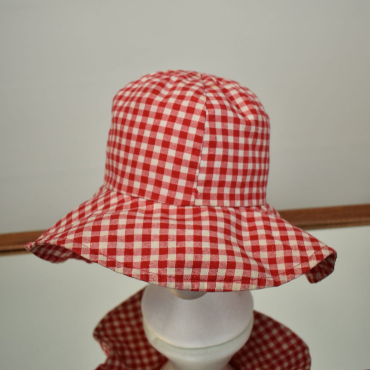 Vintage 70s Floppy Cotton Sun Hat Paul B. Stone - Gingham Pattern - California Country Girl Style Womens - Small/Medium