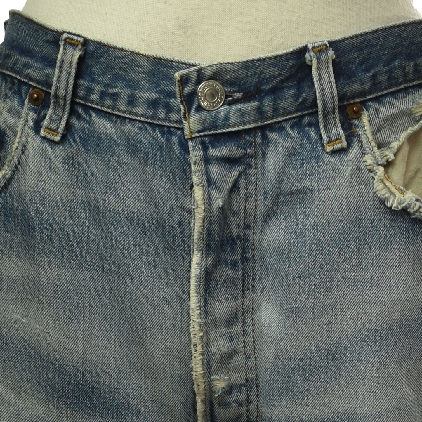 Vintage 90s Levi's 501 Redline Selvedge Jeans - Light Wash Button Fly